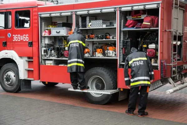 Dożynki w Radoszynie: OSP Skąpe i Darnawa zabezpieczały korowód