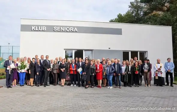 Aktywne Panie z wizytą w nowym Klubie Seniora w Lubrzy